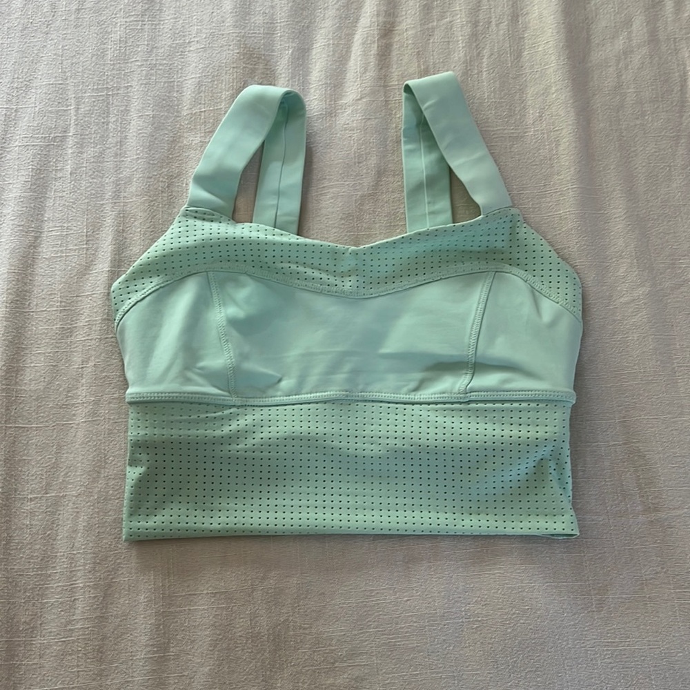 Lulu lemon sports bra XS